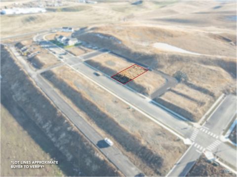 Photo of 1103 Edington Ave (Lot 2, Block 5) Ave, Moscow, ID 83843 (MLS # 98934414)