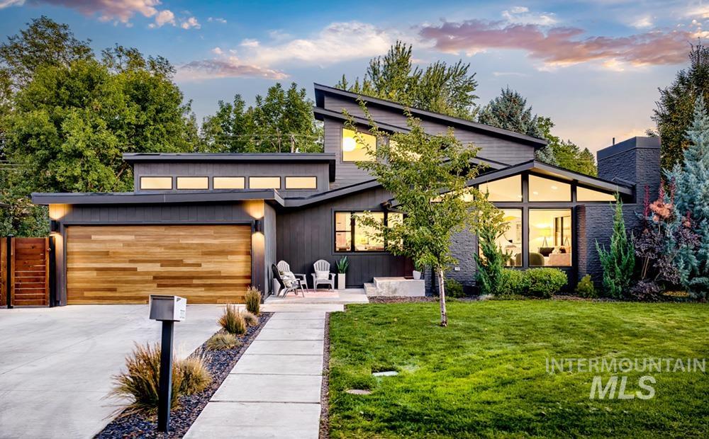 Photo of 3132 N Crane Creek Rd, Boise, ID 83702 (MLS # 99001137)