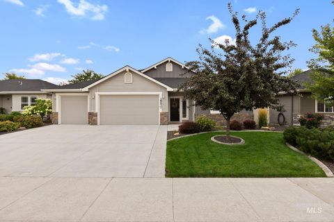 Photo of 18677 Easter Peak Ave, Nampa, ID 83687 (MLS # 98959997)