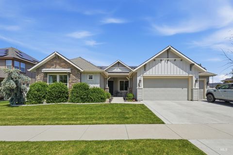 Photo of 1168 W Karluk River, Meridian, ID 83642 (MLS # 98984609)