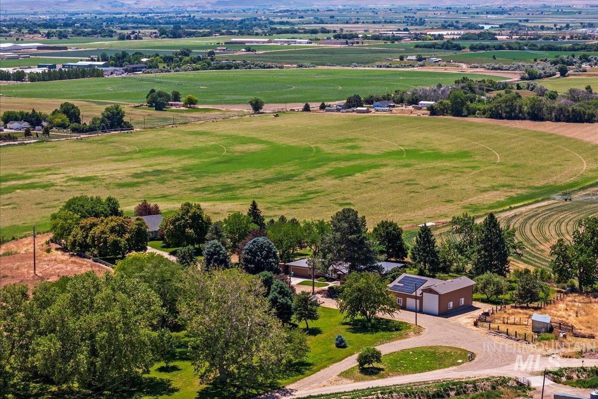 3175 1st Lane East, Parma, Idaho image 36