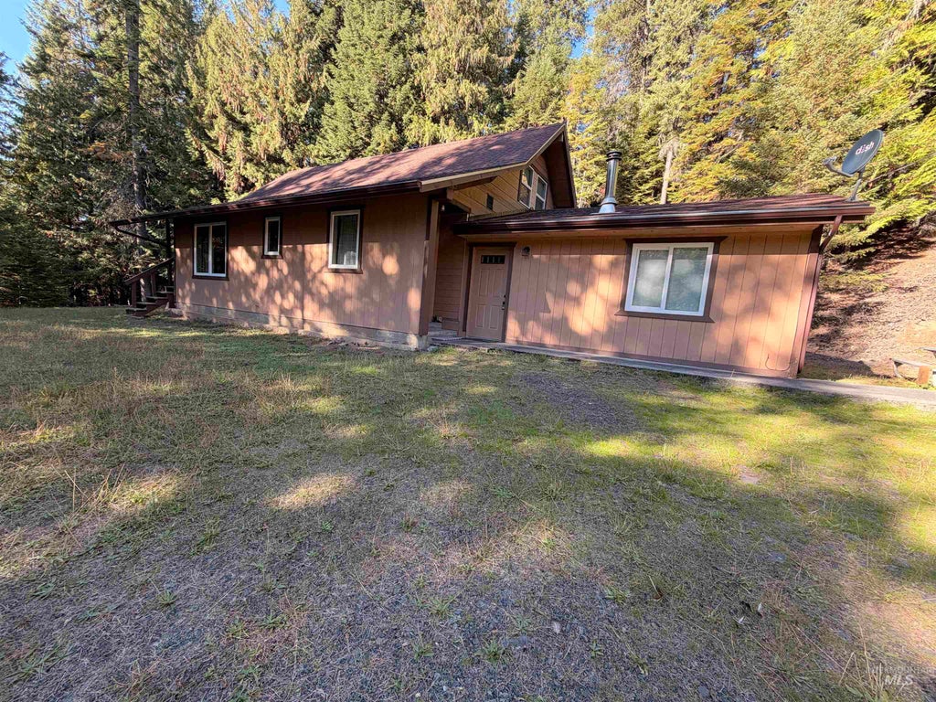 Photo of 687 Big Cedar Road, Kooskia, ID 83539 (MLS # 99003058)
