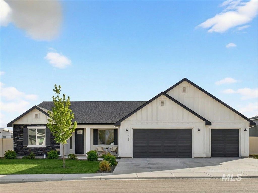 Photo of 436 October Sky St, New Plymouth, ID 83617 (MLS # 98975830)