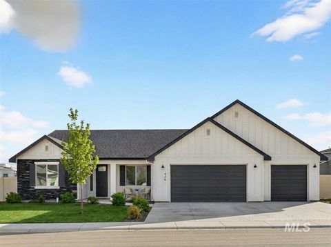 Photo of 436 October Sky St, New Plymouth, ID 83617 (MLS # 98975830)