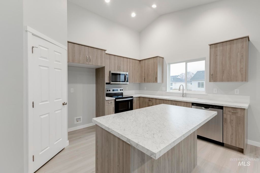 Photo of 7188 E Marble Springs, Nampa, ID 83687 (MLS # 98968760)