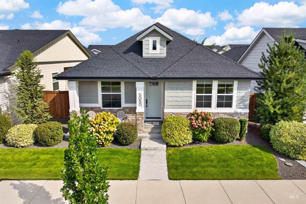 Photo of 5050 W Caragana Street, Meridian, ID 83646 (MLS # 99001025)