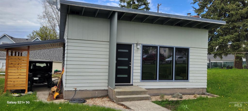 Photo of 113 E South 2nd St, Grangeville, ID 83530 (MLS # 98984086)