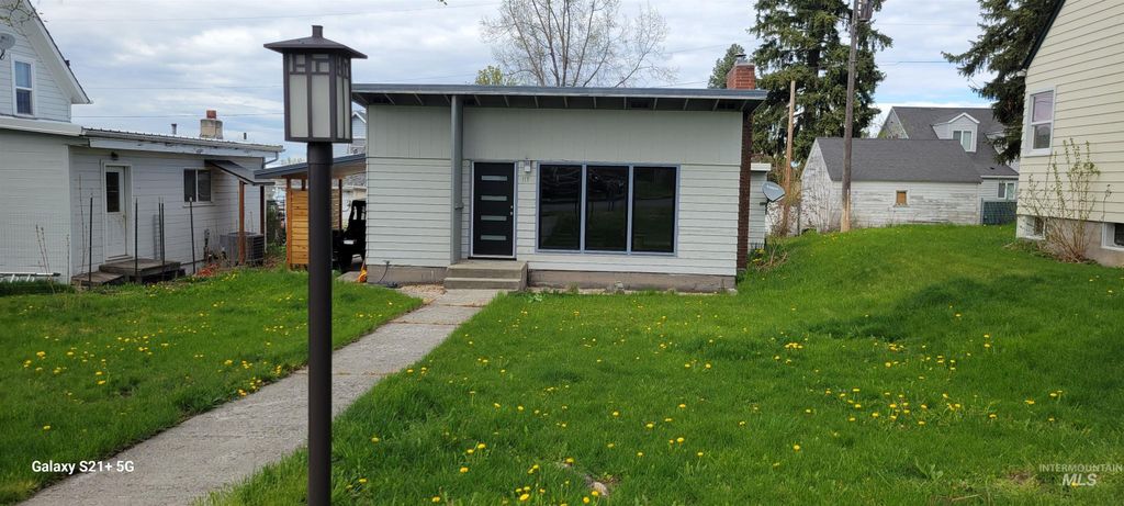 Photo of 113 E South 2nd St, Grangeville, ID 83530 (MLS # 98984086)