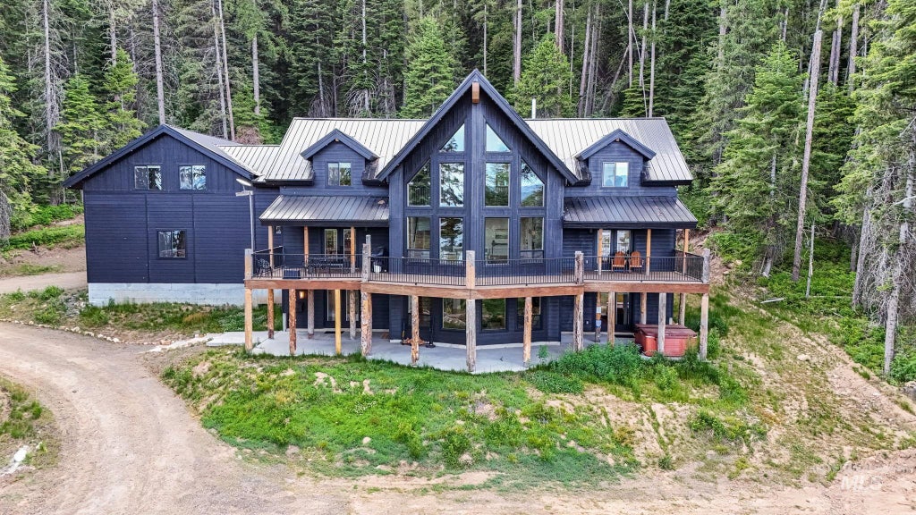 Photo of 1505 Bear Rock Trail, Donnelly, ID 83615 (MLS # 98981966)