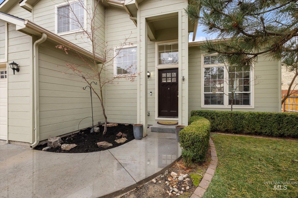 Photo of 6481 S Lodgepole Pl, Boise, ID 83716 (MLS # 98972360)