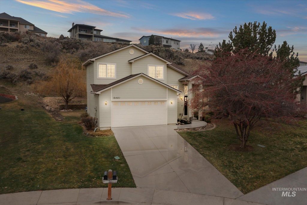 Photo of 6481 S Lodgepole Pl, Boise, ID 83716 (MLS # 98972360)