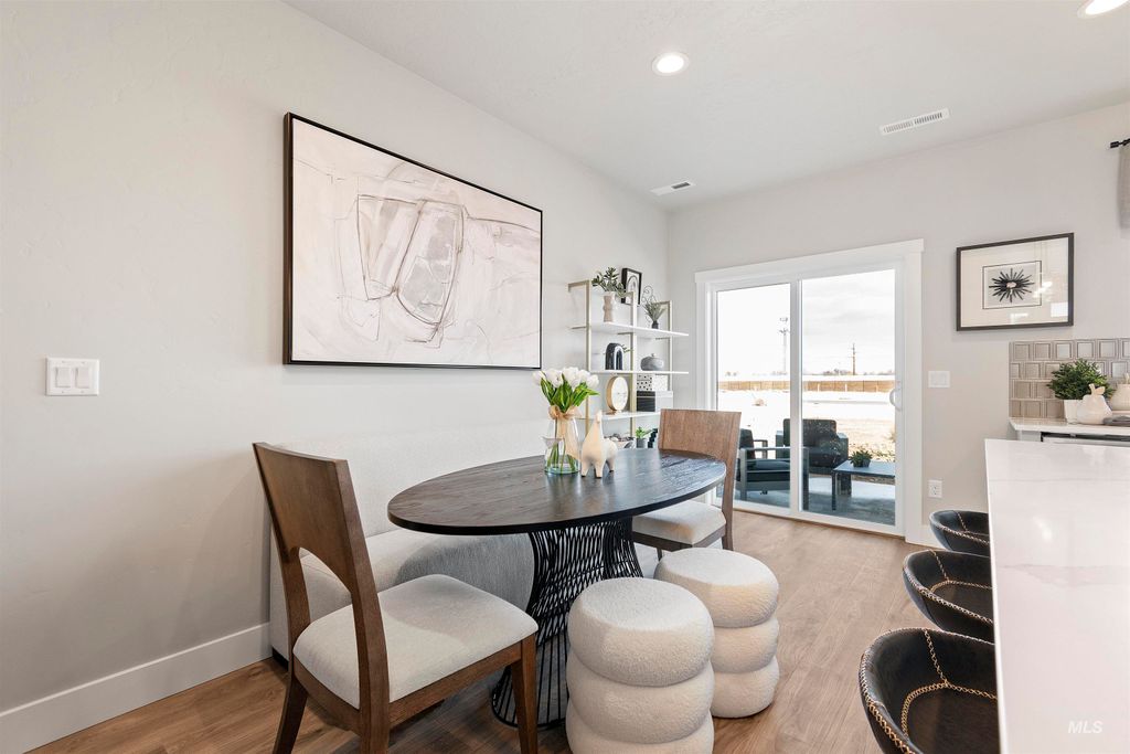 Photo of 19375 Snowyside Way, Caldwell, ID 83605 (MLS # 98982665)