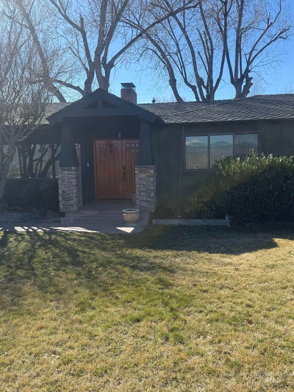 Photo of 4917 Mountain View Dr, Boise, ID 83704 (MLS # 98976144)