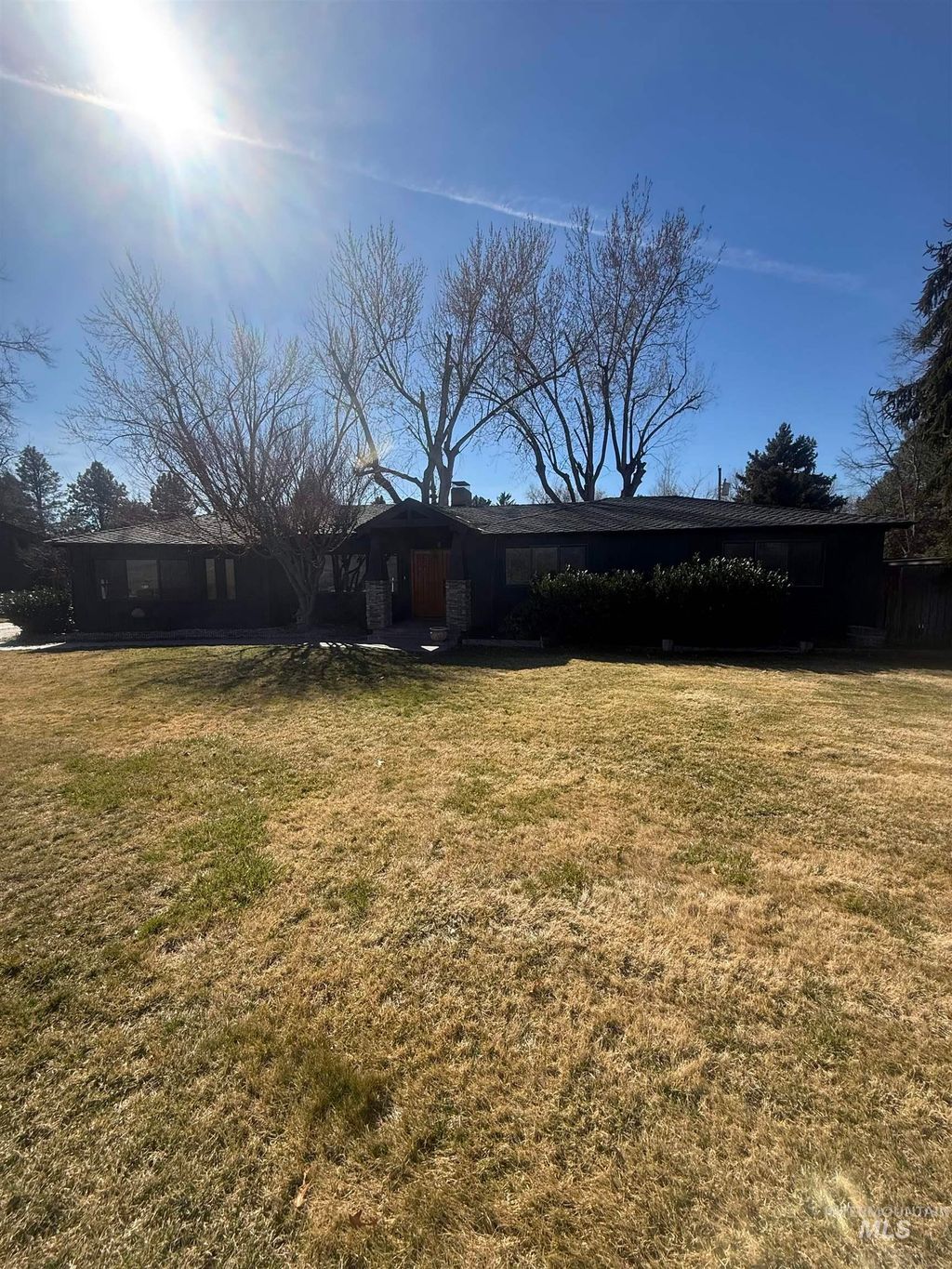 Photo of 4917 Mountain View Dr, Boise, ID 83704 (MLS # 98976144)