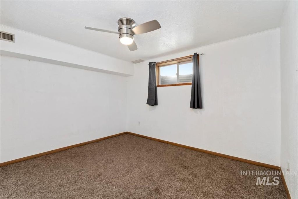 Photo of 3320 Wilson Lane, Nampa, ID 83686 (MLS # 98975277)