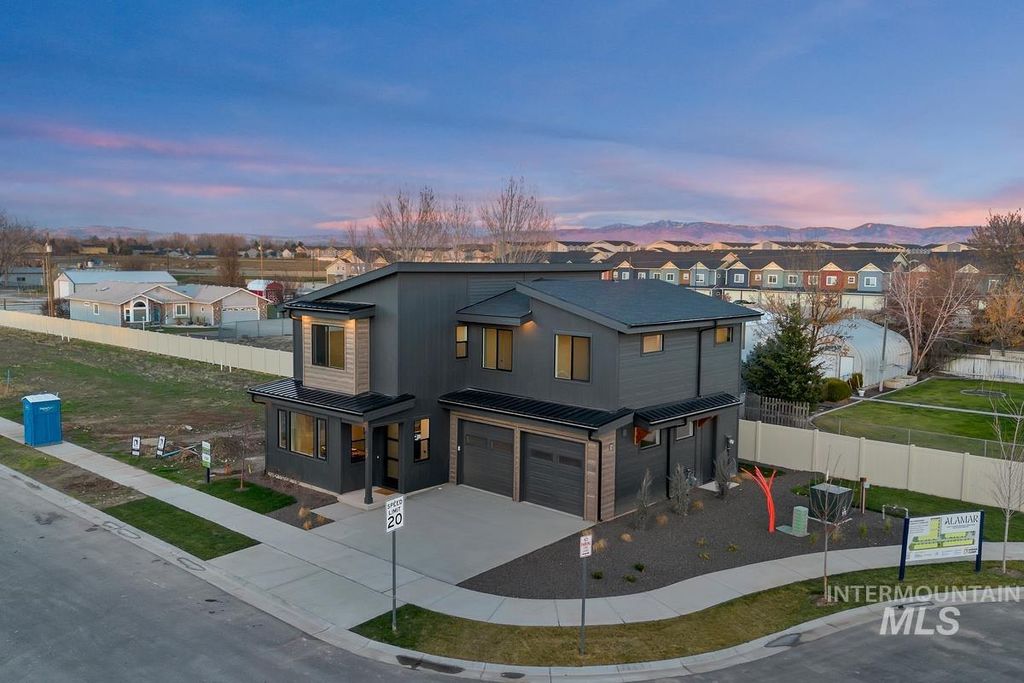 Photo of 60 N Feather Reed Ave, Meridian, ID 83642 (MLS # 98969215)