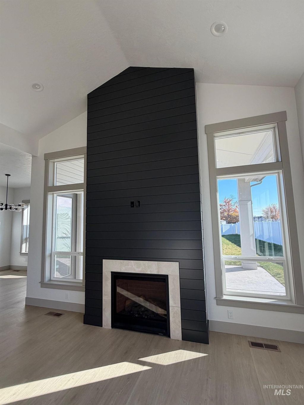 Photo of 2530 Jane Ct, Fruitland, ID 83619 (MLS # 98942048)