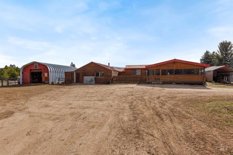 Photo of 37 Pine Cone Lane, Cascade, ID 83611 (MLS # 98999057)