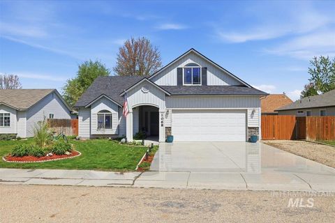 1068 Locksley St Middleton ID 83644