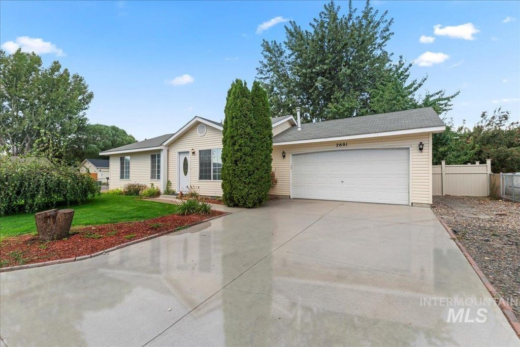 Photo of 2601 Rome Ave, Fruitland, ID 83619 (MLS # 98961731)