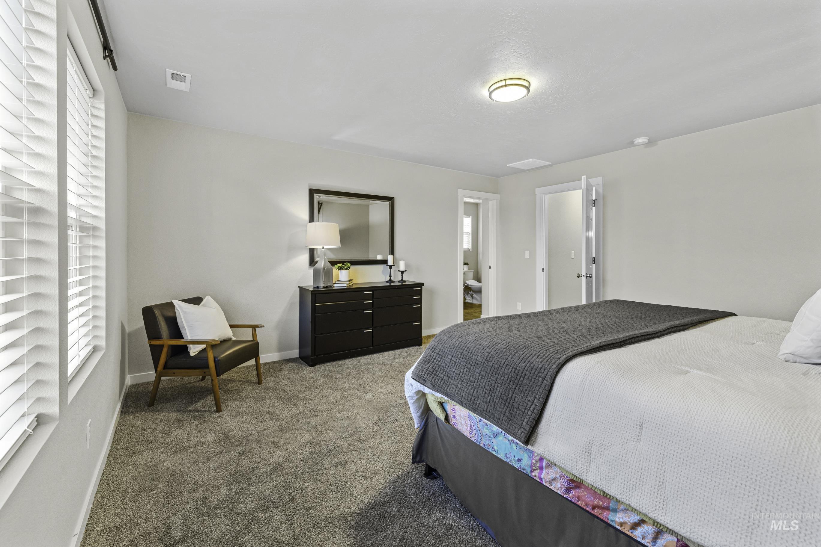 Boise, Idaho 83709, United States, 3 Bedrooms Bedrooms, ,3 BathroomsBathrooms,Residential,Pending,52866