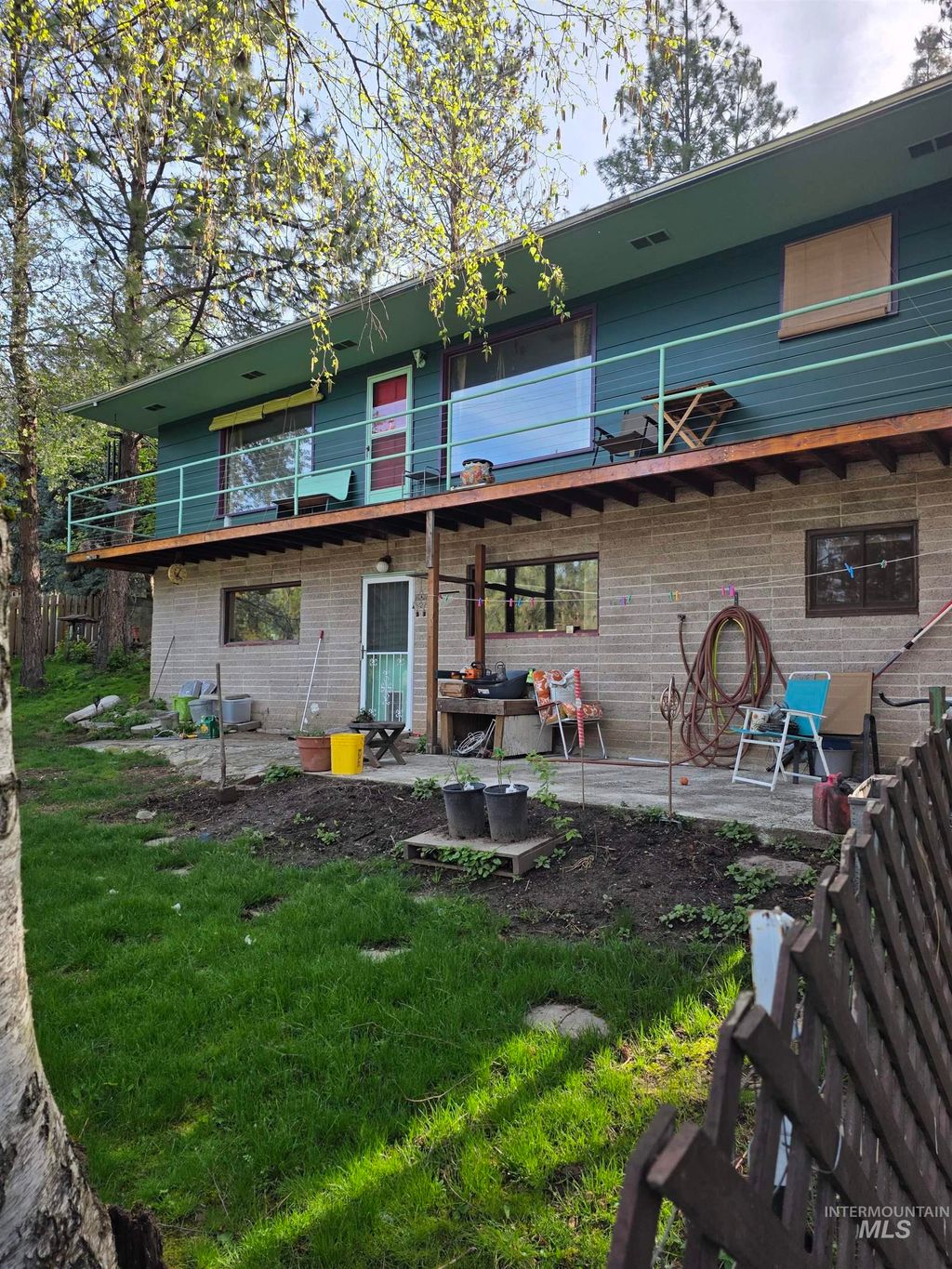 Photo of 804 Pine Drive Heights, Orofino, ID 83544 (MLS # 98968892)