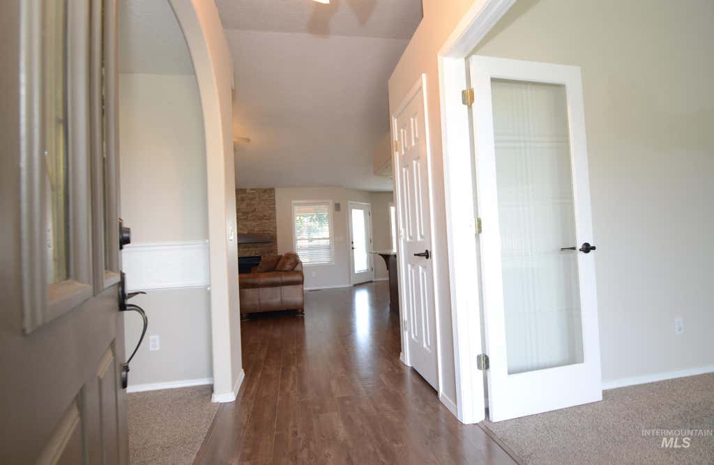Photo of 7589 Edgebrook Dr, Nampa, ID 83687 (MLS # 98992292)