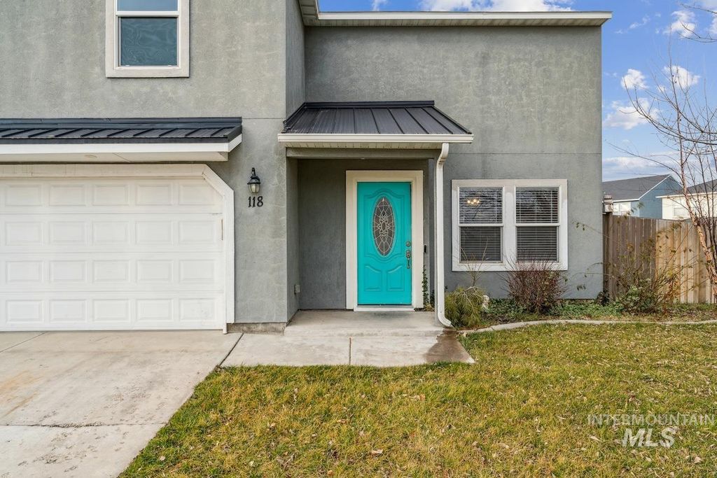 Photo of 118 Parkland Way, Caldwell, ID 83605 (MLS # 98972064)