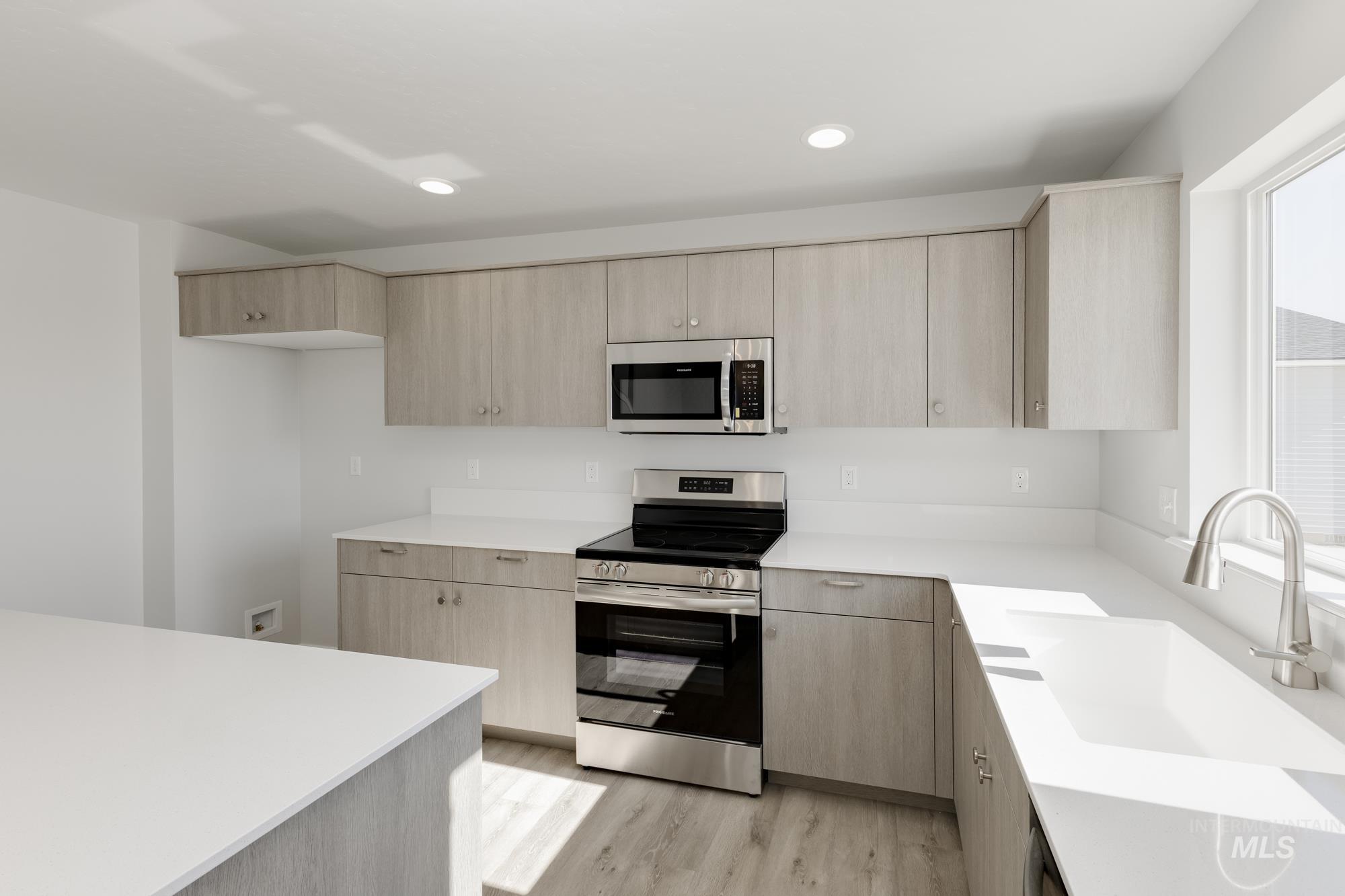 2888 N Arroyo Vista Way