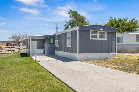 Photo of 33 Manor Dr. #26, Buhl, ID 83316 (MLS # 98990445)