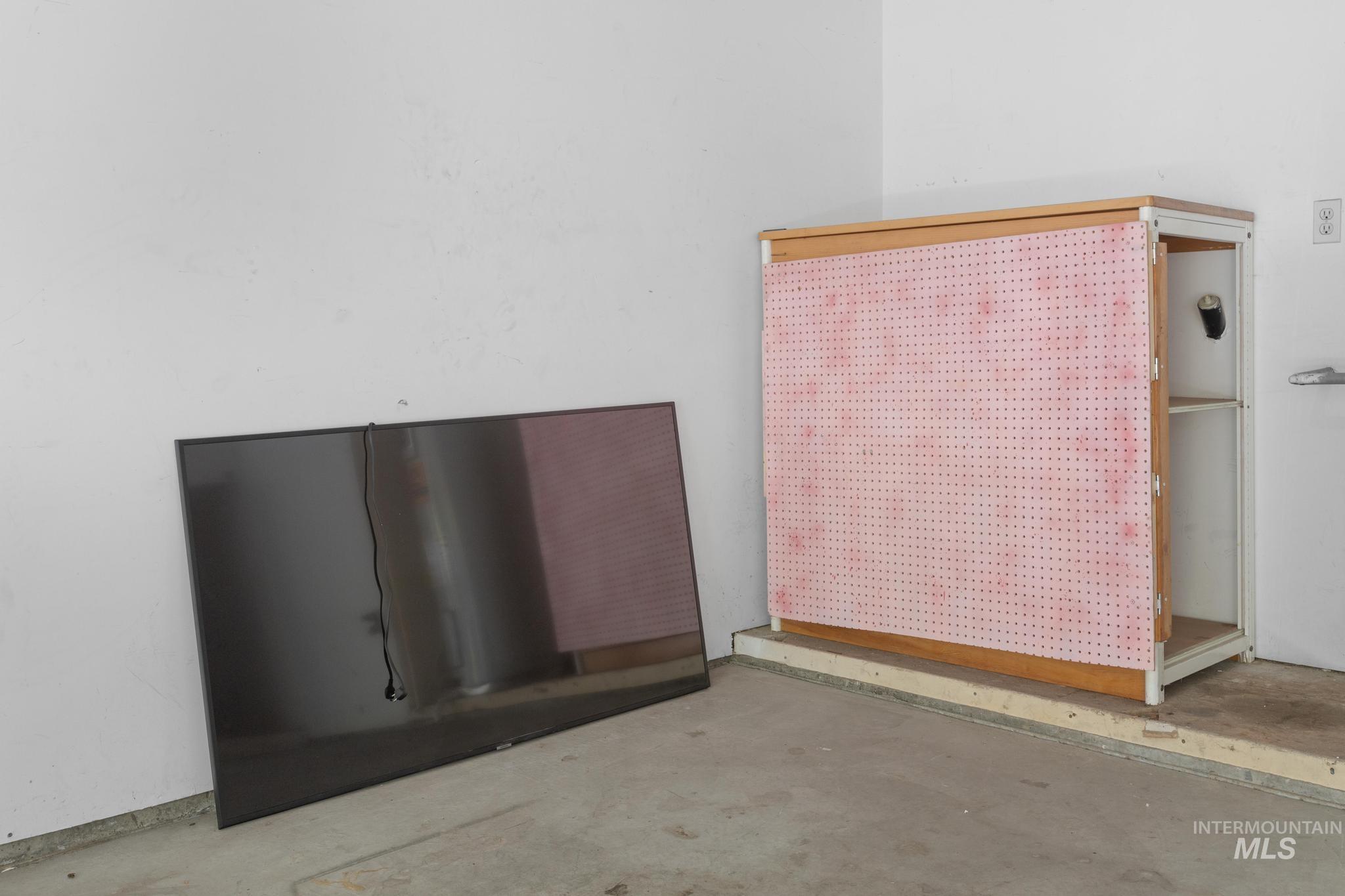 Detailed view of concrete floors