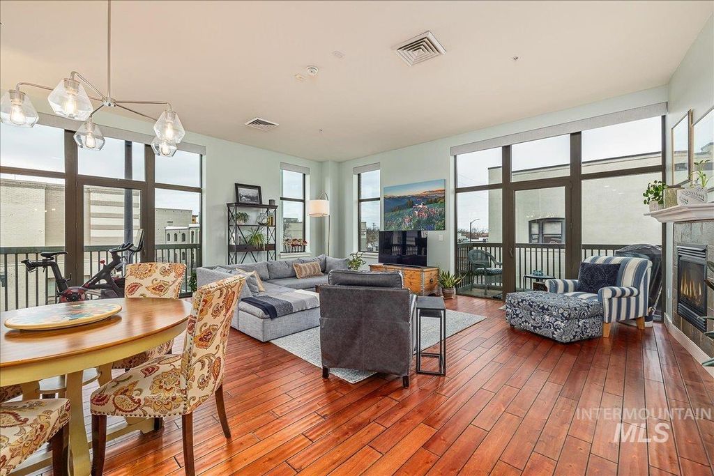 Photo of 419 S 8th St Ste 206 St, Boise, ID 83702 (MLS # 98968443)