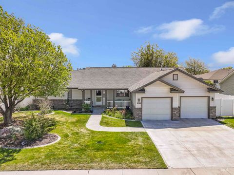 Photo of 2562 Carriage Way, Twin Falls, ID 83301 (MLS # 98984058)
