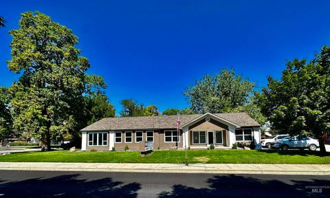 860 W Beacon St Boise ID 83706