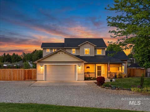 Photo of 2220 Ua Ave, Emmett, ID 83617 (MLS # 98985111)