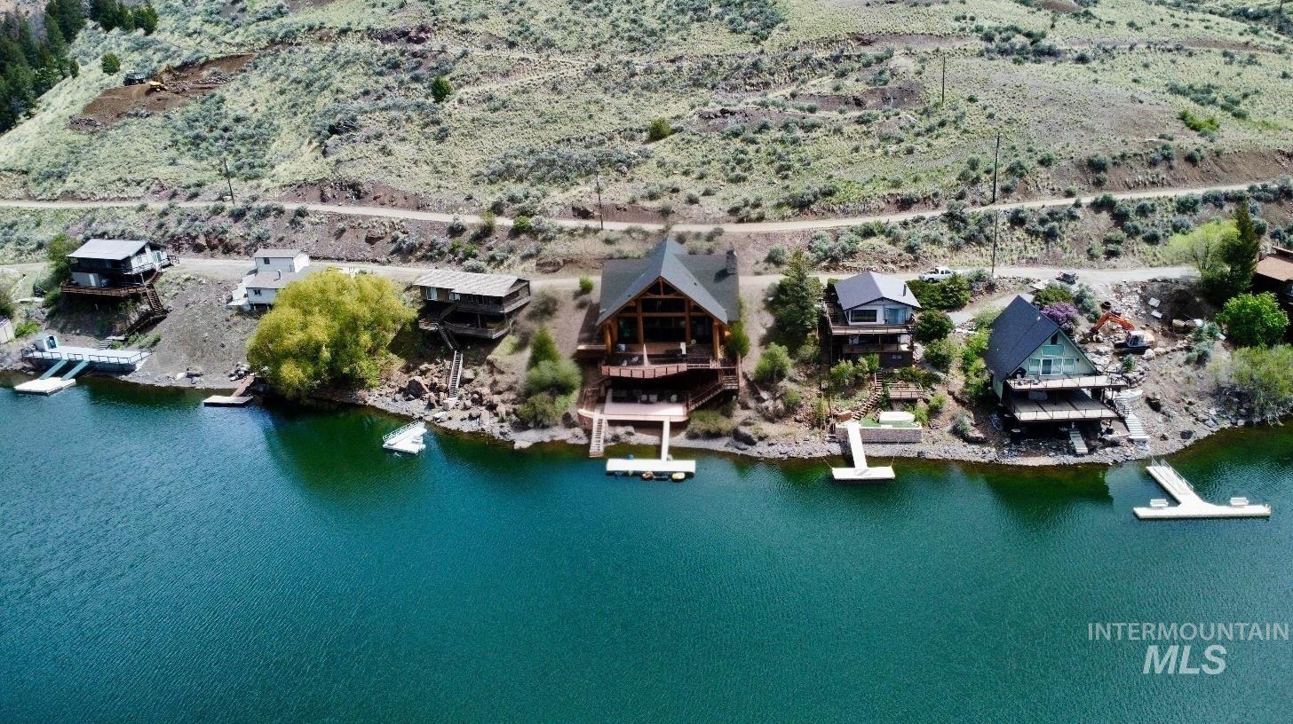 Aerial view of property and surrounding area