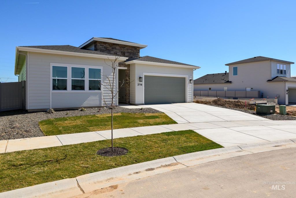 Photo of 2716 N Leatherwood Pl, Star, ID 83669 (MLS # 98979879)