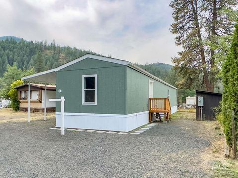 Photo of 5 Chinook Ln, Orofino, ID 83544 (MLS # 98961723)