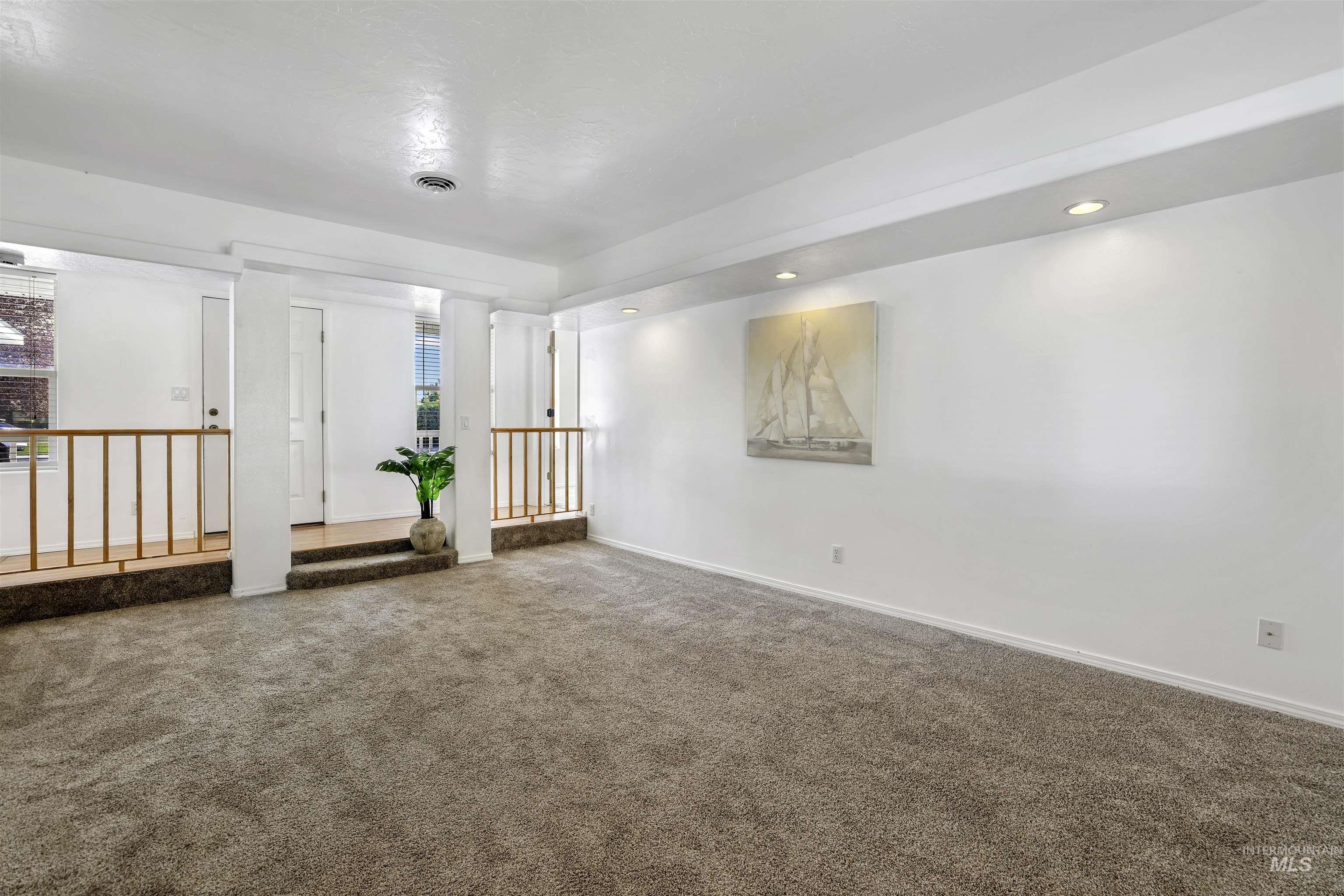 612 Northern Pine Ct.