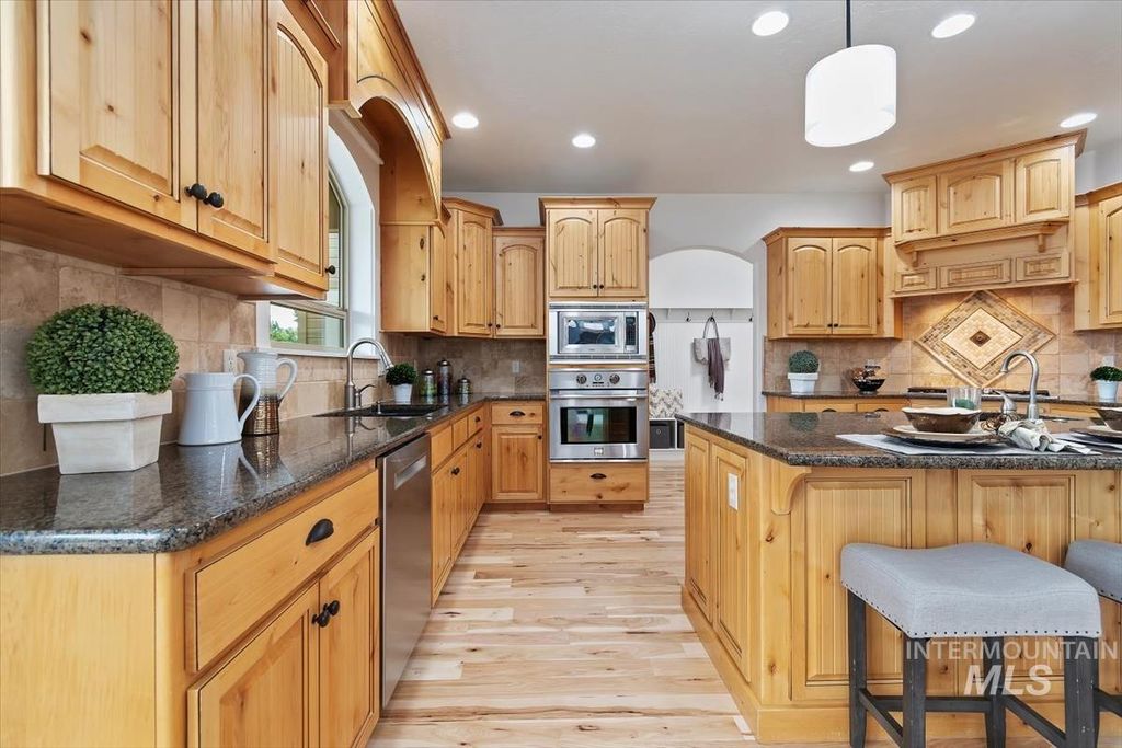 Photo of 4890 S Chappel Way, Boise, ID 83709 (MLS # 98983424)