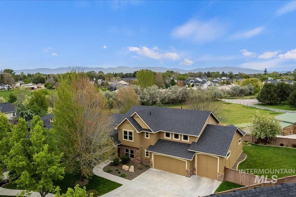 Photo of 4890 S Chappel Way, Boise, ID 83709 (MLS # 98983424)