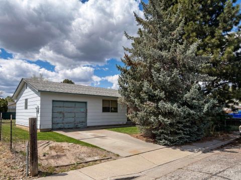 Photo of 1305 N 2nd E, Mountain Home, ID 83647 (MLS # 98985049)