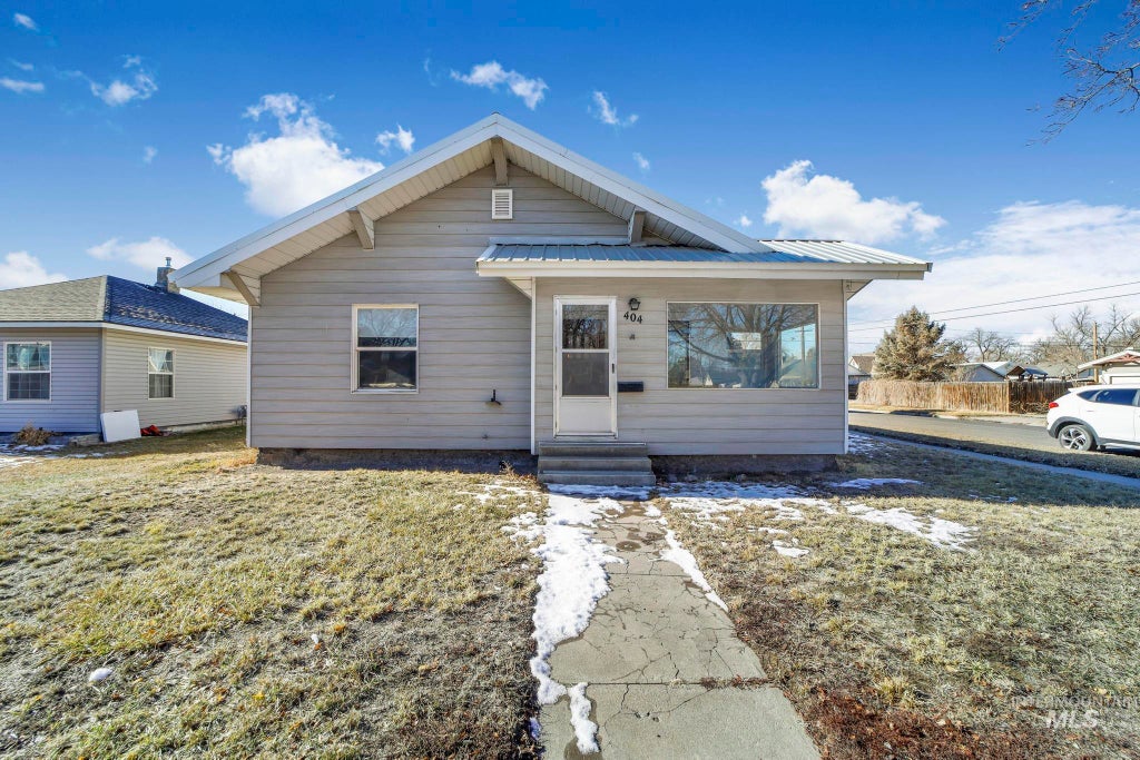 Photo of 404 7th Ave E, Twin Falls, ID 83301 (MLS # 98999024)