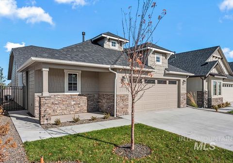Photo of 138 W Radiant Ridge Dr, Meridian, ID 83642 (MLS # 98966085)