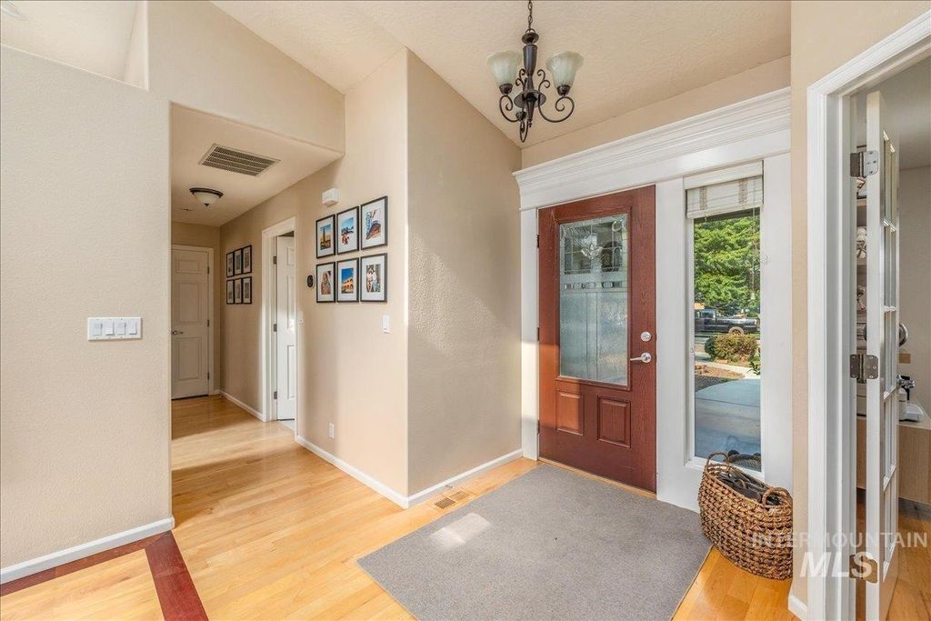 Photo of 6224 N Royal Park, Boise, ID 83713 (MLS # 98982534)