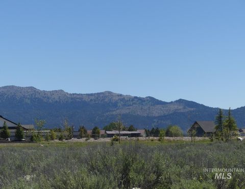 Photo of 38 Nissula Rd, McCall, ID 83638 (MLS # 98981014)