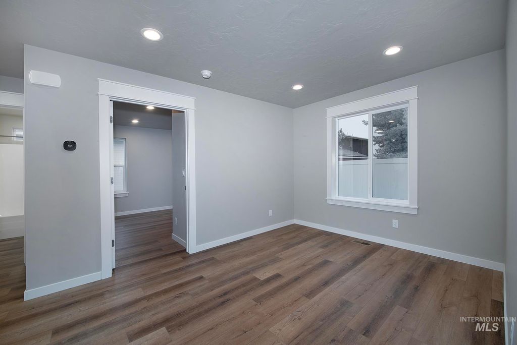 Photo of 1224 Phillips Circle, Ontario, OR 97914 (MLS # 98976388)