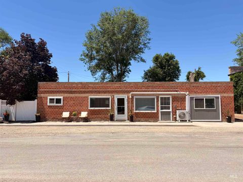 Photo of 219 North 1st East Street, Paul, ID 83347 (MLS # 98990570)
