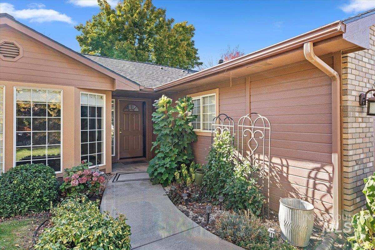 12493 W Driftwood Dr