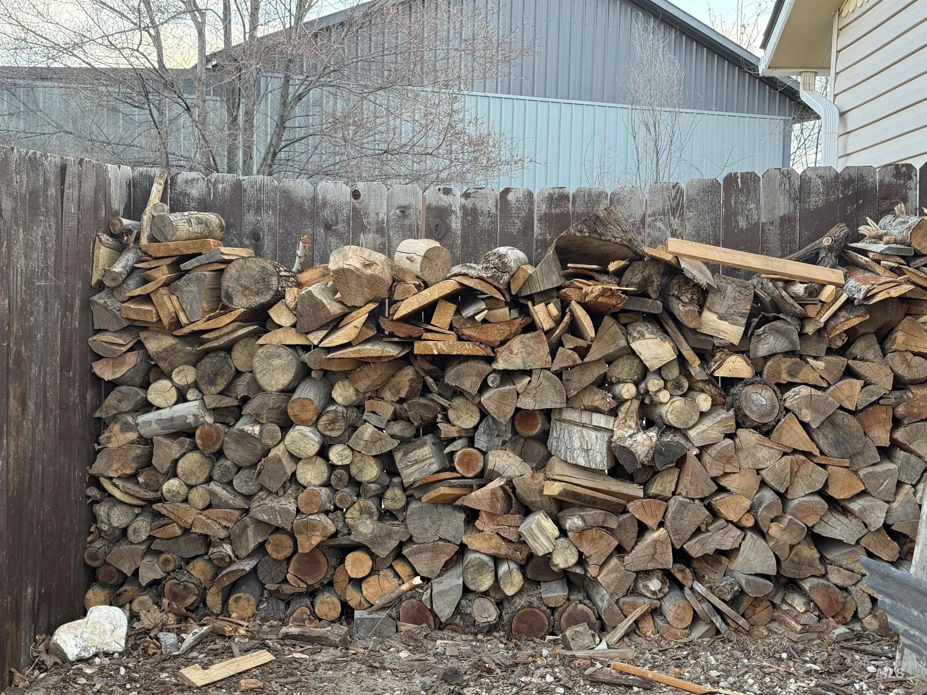 Boise, Idaho 83709, United States, 3 Bedrooms Bedrooms, ,1 BathroomBathrooms,Residential,Pending,89577